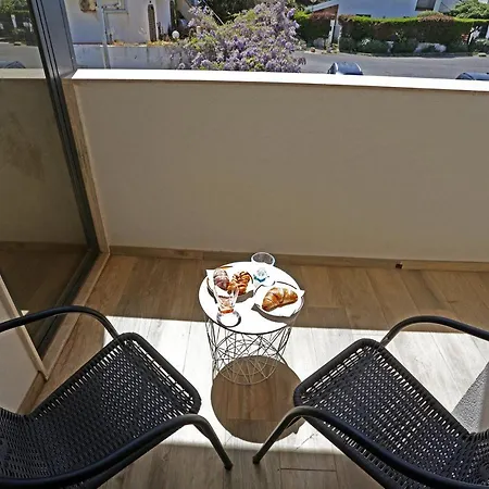 Apart Otel El Flaro - 3*